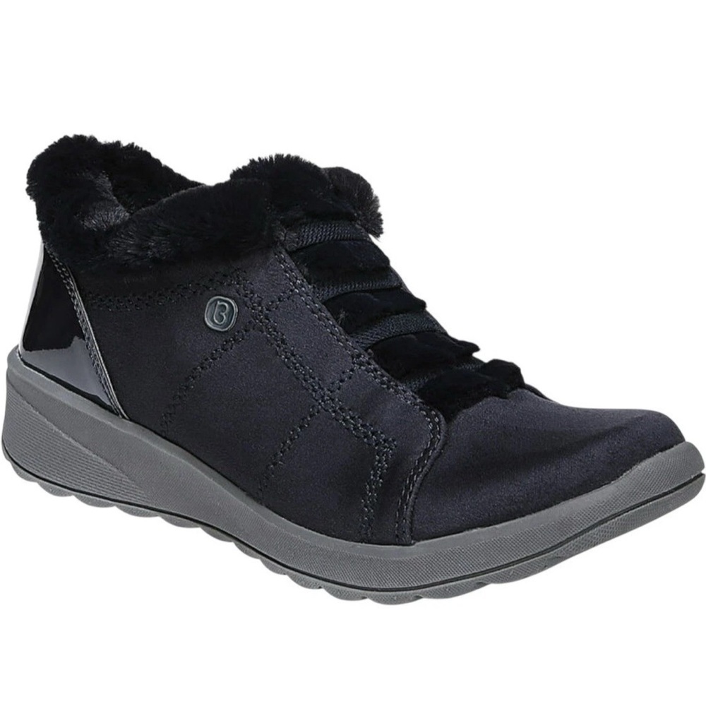 BZees Women's Navy Faux Fur-Lined Shoes, slip on, Sz 7 women’s​​